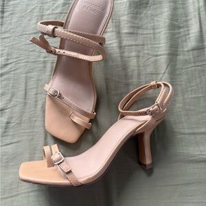 Abercrombie & Fitch Beige Strappy Heels